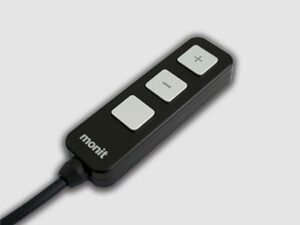 AC009 - 3-Button Hand Remote (G-series+ only)